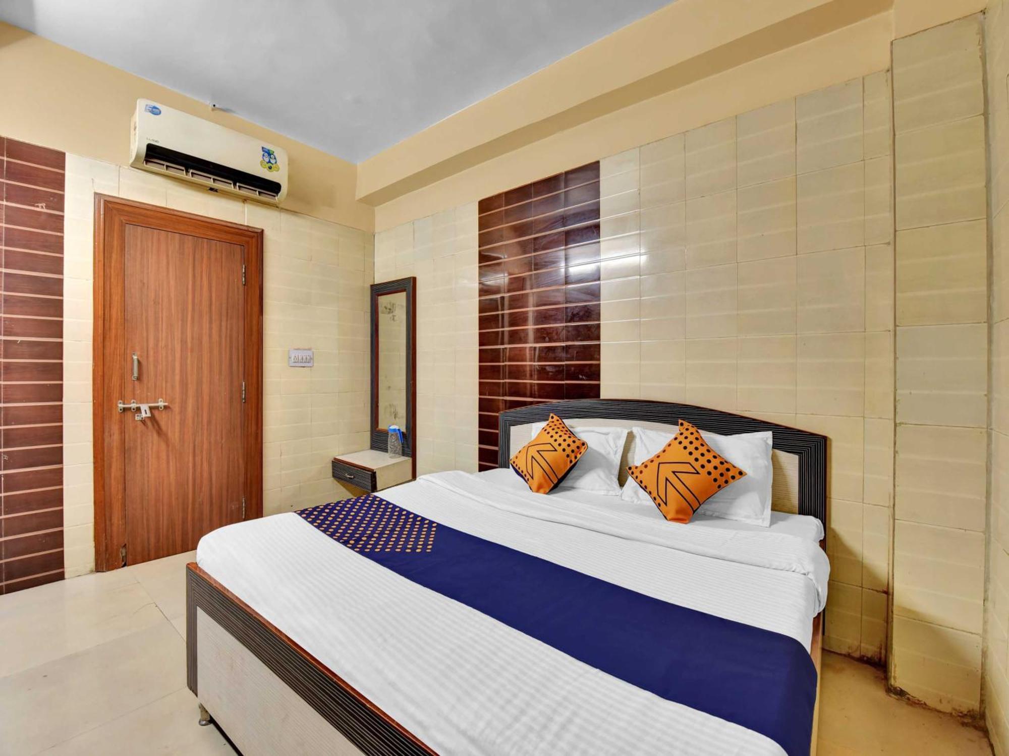 Oyo 85212 Hotel Vaibhav アジュメール エクステリア 写真
